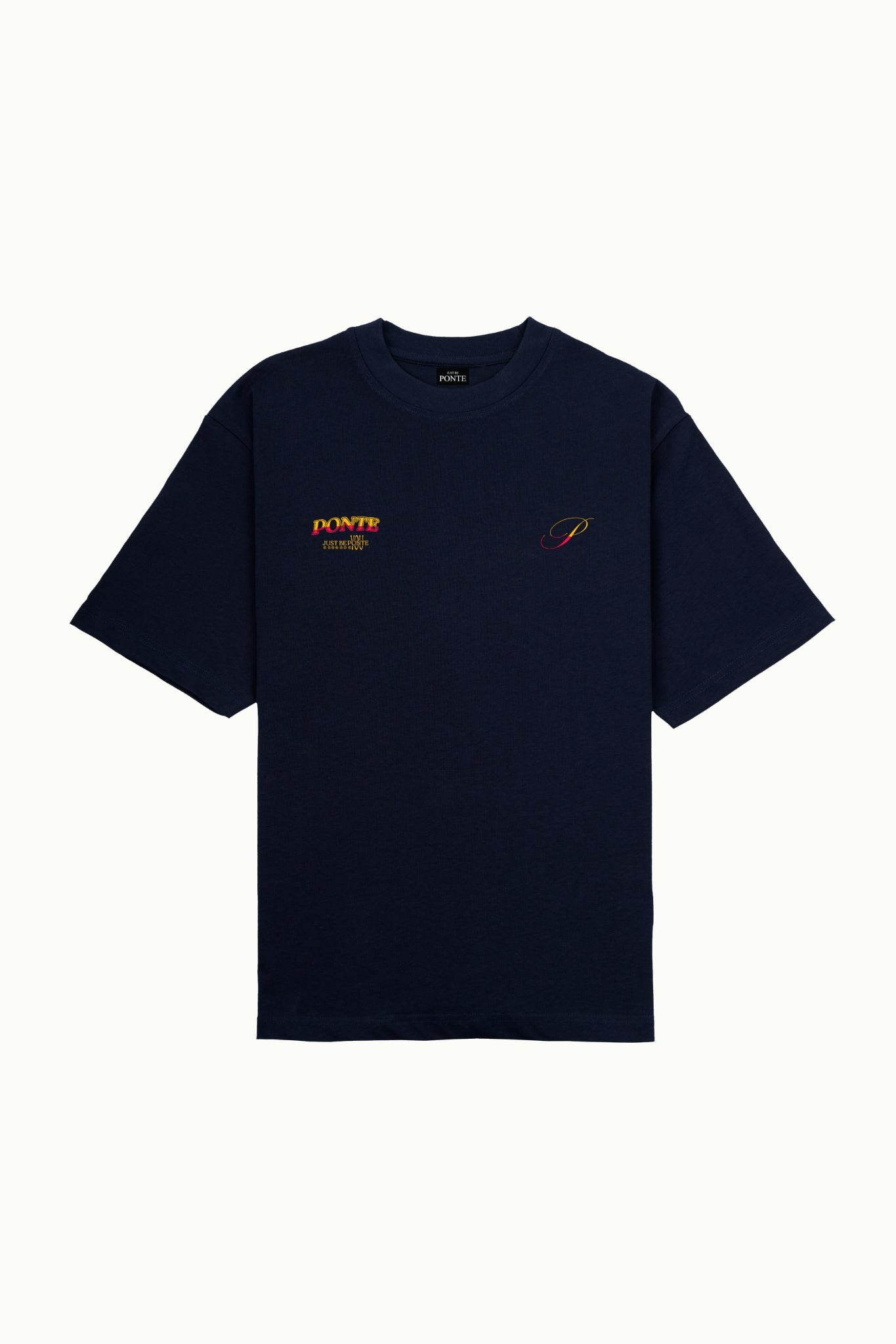 Camiseta Late Hours Elegance azul marino de frente con pequeño logo PONTE dorado en el pecho