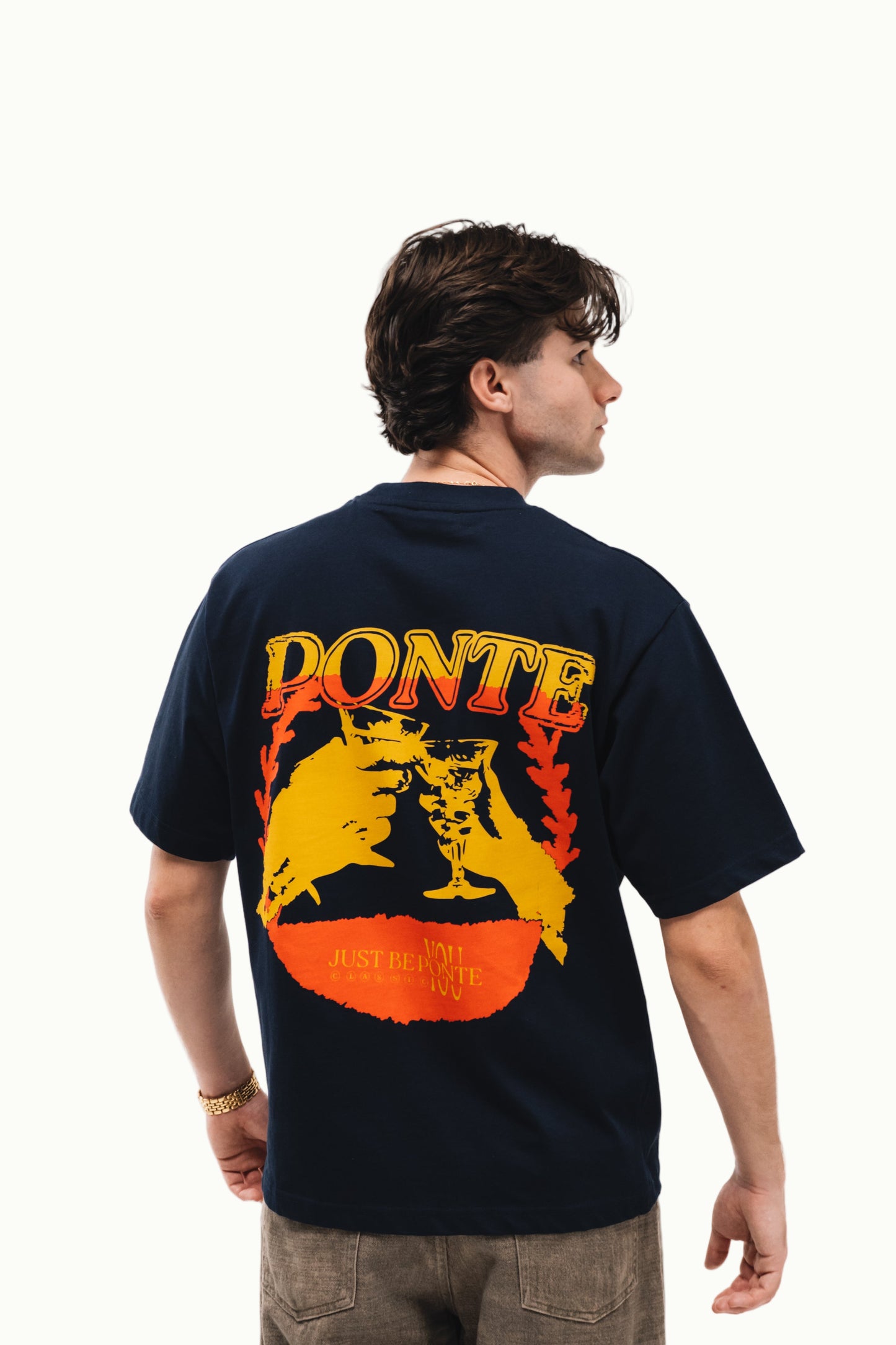 Camiseta Late Hours Elegance